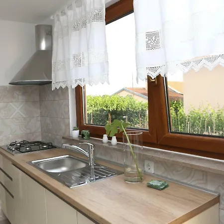 Appartement Garden Pula